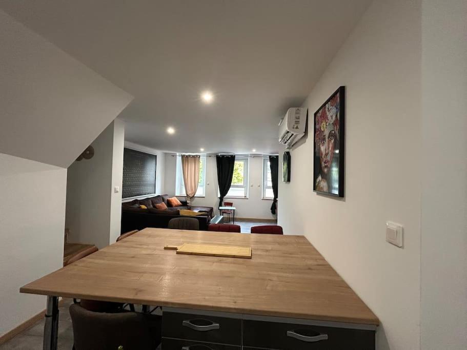 Appart Pro & Famille Verdún Exterior foto
